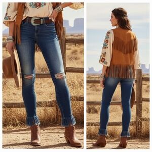 NWOT Frame Denim 30 Western Hippie Coachella Bohemian Mid Rise Kick Flare Jeans